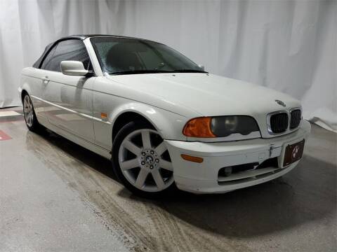2000 BMW 3 Series for sale at Tradewind Car Co in Muskegon MI