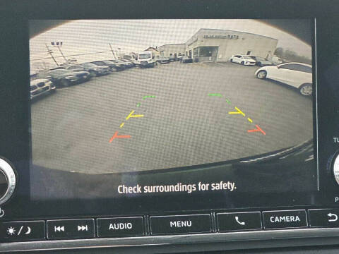 2022 Mitsubishi Outlander ES