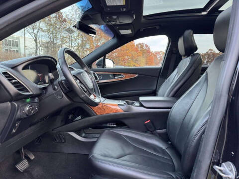 2020 Lincoln Nautilus Reserve