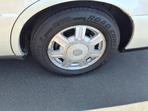 2003 Cadillac DeVille