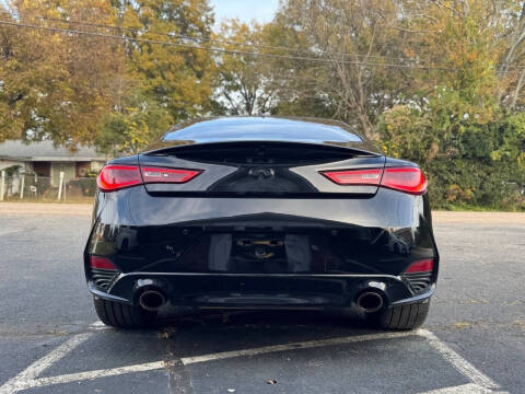 2018 Infiniti Q60 Red Sport 400