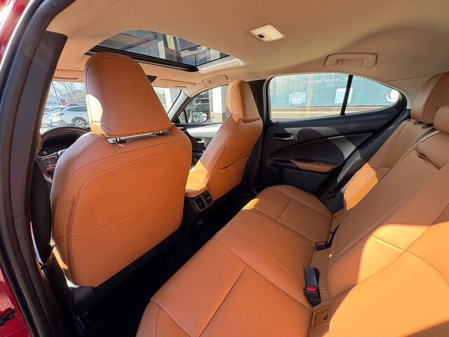 2021 Lexus UX 250h