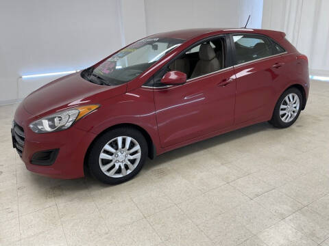 2016 Hyundai Elantra GT for sale at Kerns Ford Lincoln in Celina OH