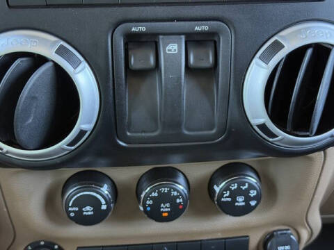 2012 Jeep Wrangler Sahara