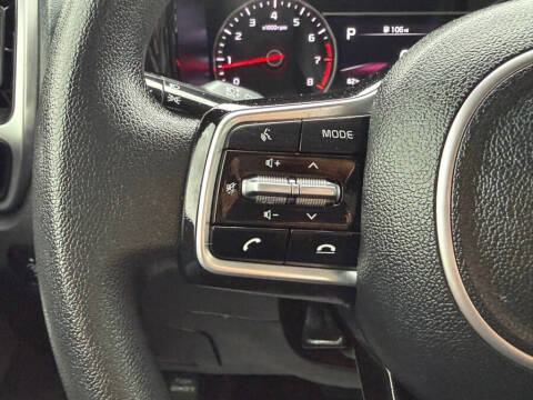 2022 Kia Sorento LX