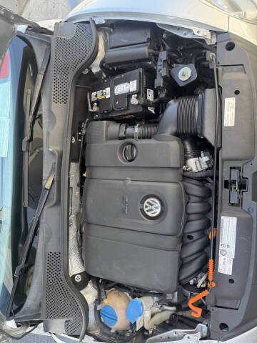 2013 Volkswagen Beetle 2.5L Entry PZEV