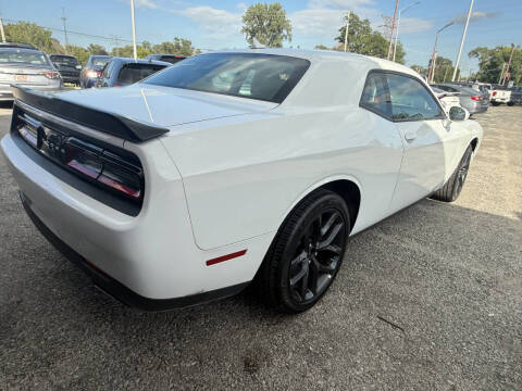 2023 Dodge Challenger SXT