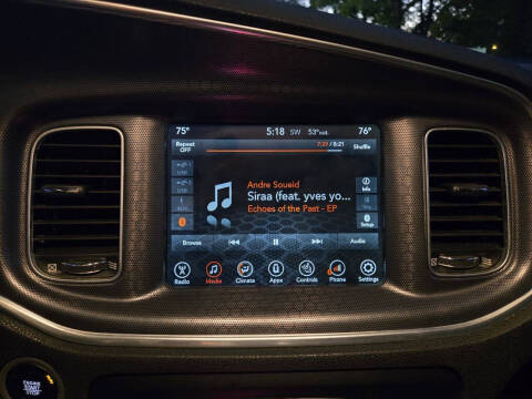 2017 Dodge Charger SXT