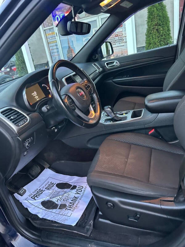 2018 Jeep Grand Cherokee Laredo E