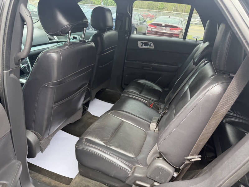2011 Ford Explorer XLT