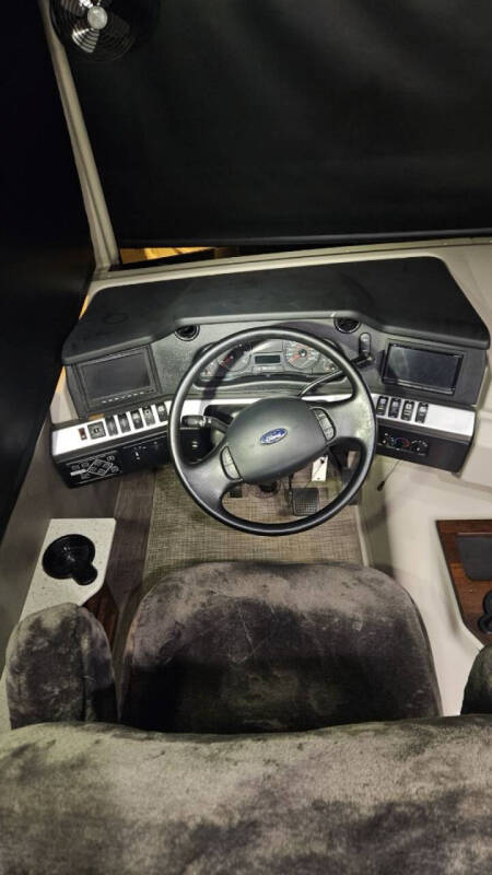 2018 Fleetwood Bounder