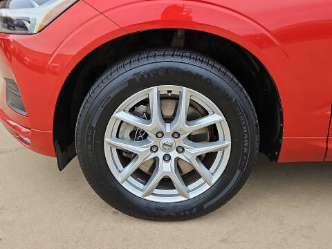 2021 Volvo XC60 T6 Momentum