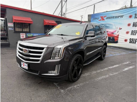 2017 Cadillac Escalade Standard