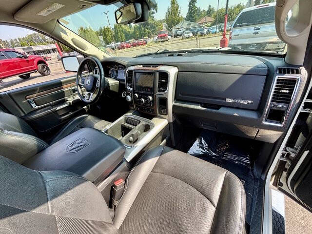 2016 RAM 1500 Laramie