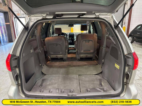 2006 Toyota Sienna