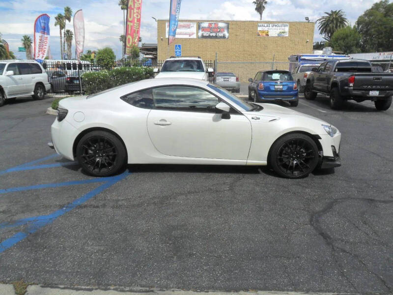 2013 Scion FR-S