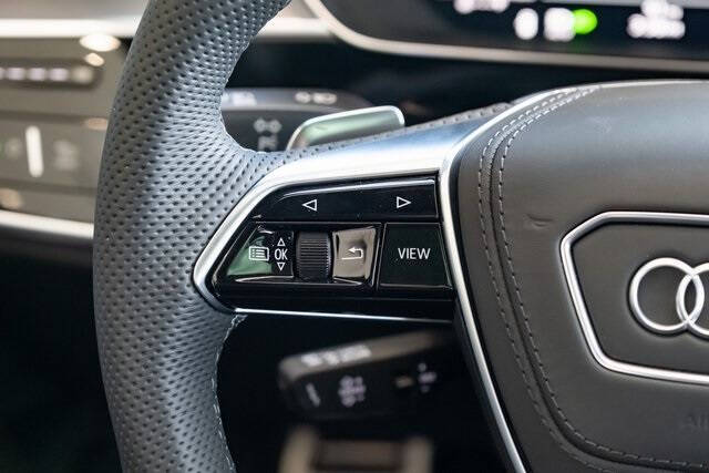 2025 Audi S8 4.0T quattro