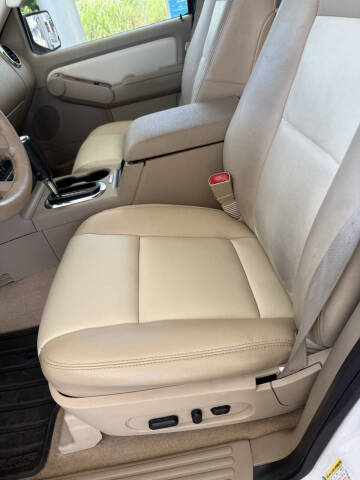 2010 Ford Explorer Eddie Bauer