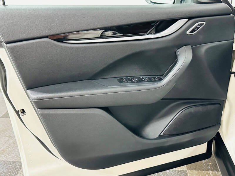 2021 Maserati Levante