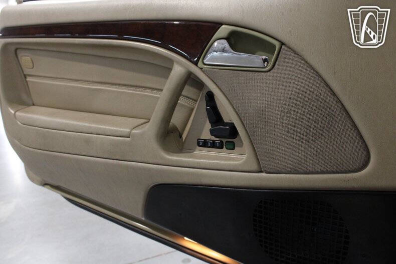 1998 Mercedes-Benz SL-Class