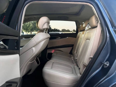 2019 Lincoln Nautilus Reserve