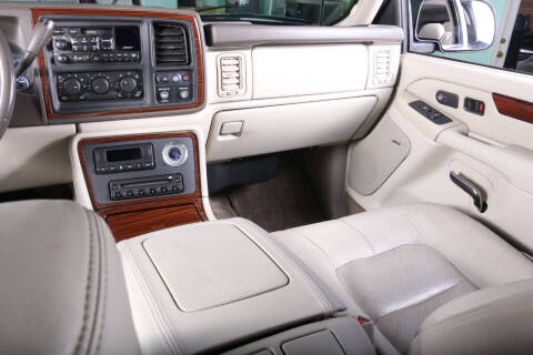 2002 Cadillac Escalade