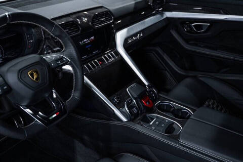 2022 Lamborghini Urus