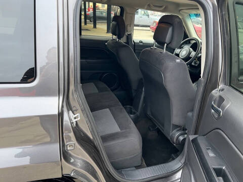 2017 Jeep Patriot Sport