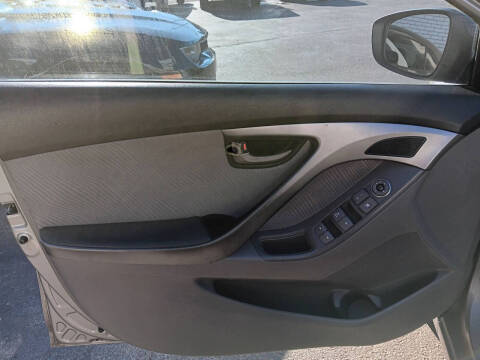 2011 Hyundai Elantra