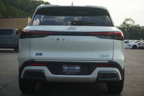 2022 Infiniti QX60 Luxe