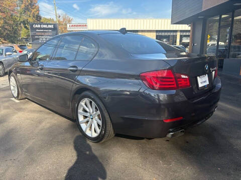 2011 BMW 5 Series 550i