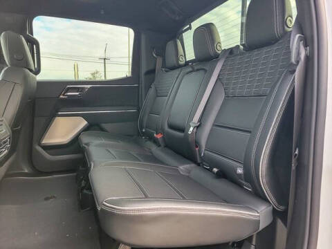 2025 GMC Sierra EV Denali