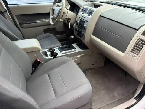 2009 Ford Escape XLT