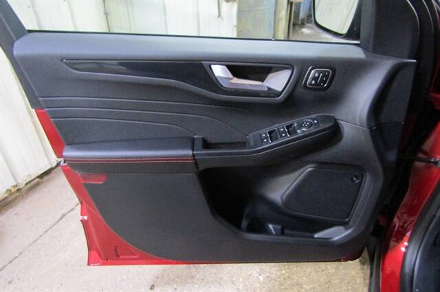 2026 Ford Escape ST-Line Select