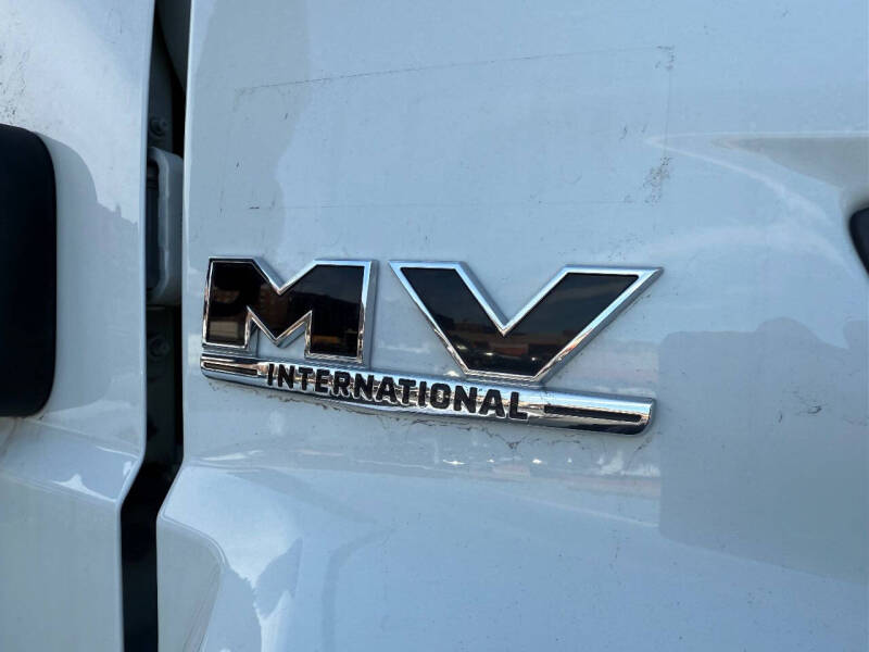 2025 International MV607