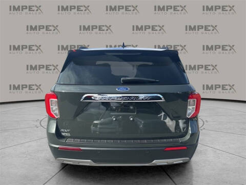 2024 Ford Explorer XLT