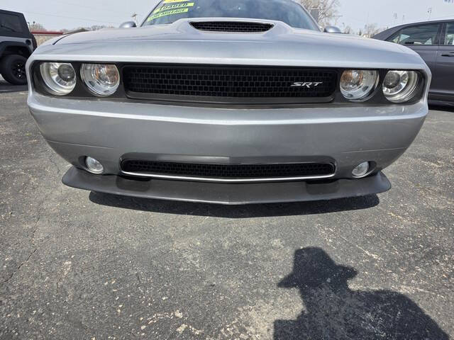 2011 Dodge Challenger SRT8 392