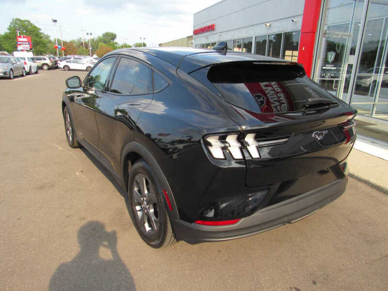 2021 Ford Mustang Mach-E Select