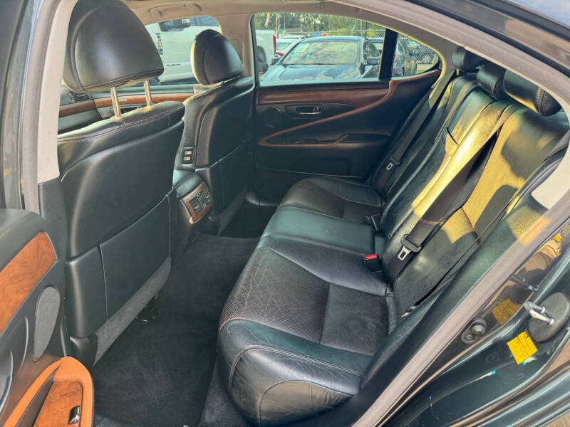 2011 Lexus LS 460