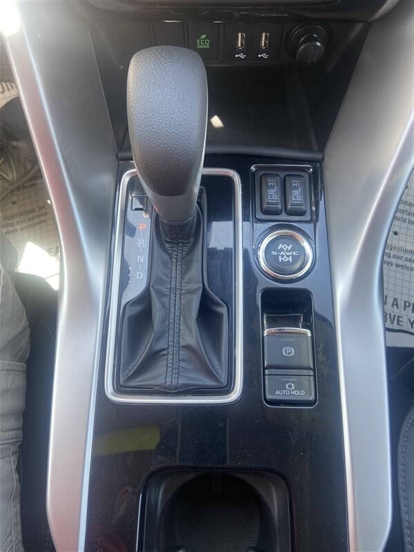 2023 Mitsubishi Eclipse Cross SE