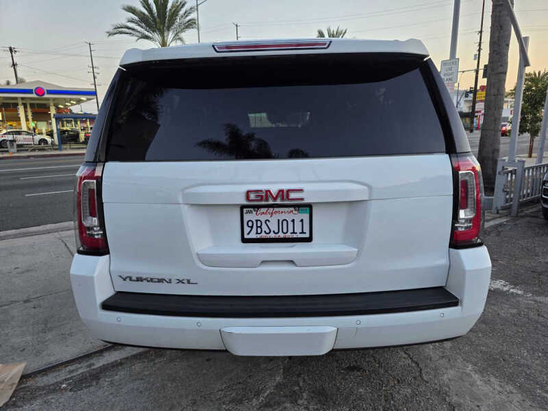 2020 GMC Yukon XL SLE