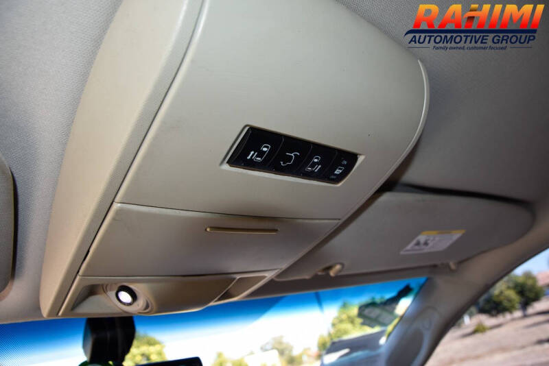 2014 Chrysler Town and Country Touring