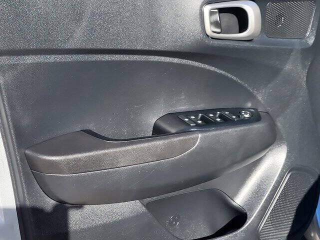 2023 Hyundai Venue SEL