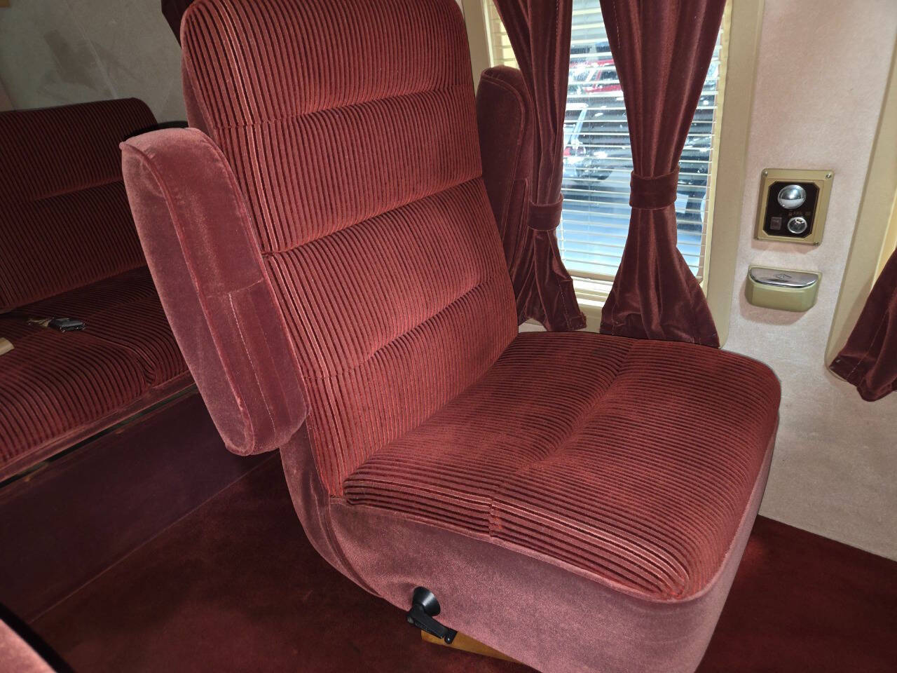 1988 Chevrolet Chevy Van 82