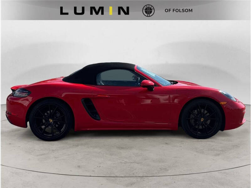 2021 Porsche 718 Boxster
