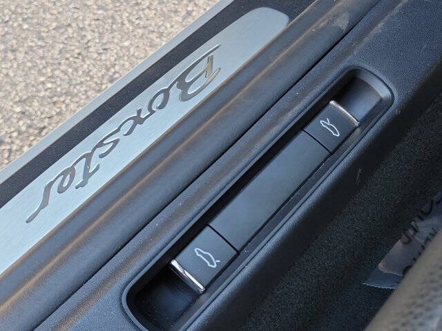 2021 Porsche 718 Boxster T