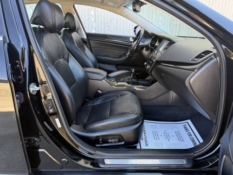 2016 Kia Cadenza Premium