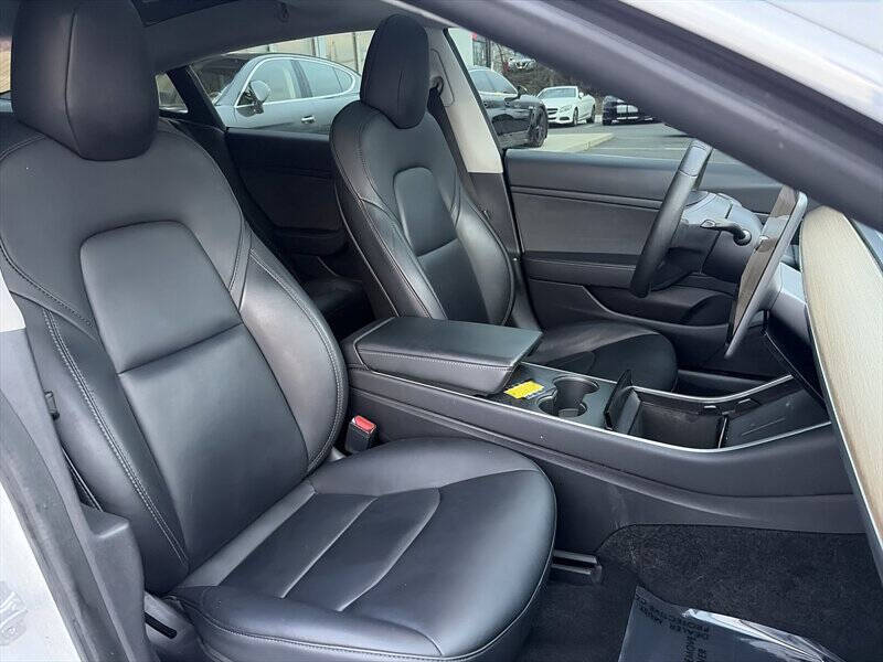 2020 Tesla Model 3 Standard Range Plus