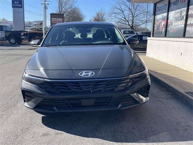 2024 Hyundai Elantra SEL