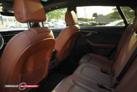 2019 Audi Q8 quattro Premium Plus 55 TFSI